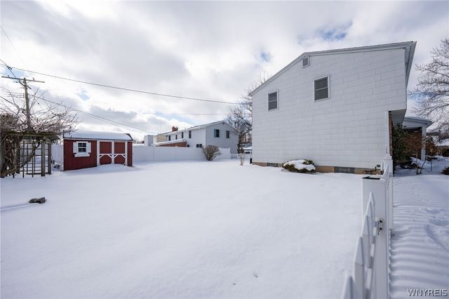 1065 Sheree Drive, Grand Island, NY 14072