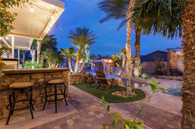 6151 Deep Autumn Avenue, Las Vegas, NV 89131