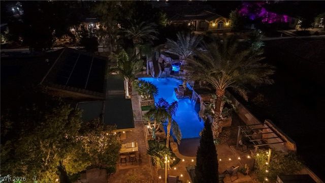 6151 Deep Autumn Avenue, Las Vegas, NV 89131