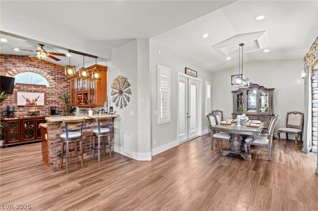 6151 Deep Autumn Avenue, Las Vegas, NV 89131