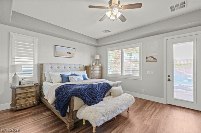 6151 Deep Autumn Avenue, Las Vegas, NV 89131