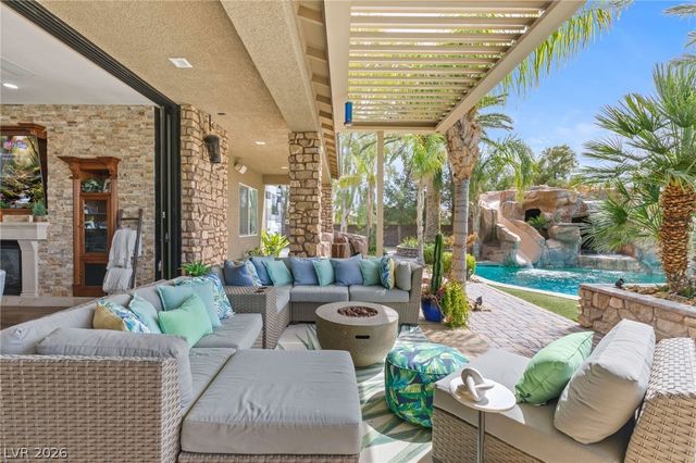 6151 Deep Autumn Avenue, Las Vegas, NV 89131