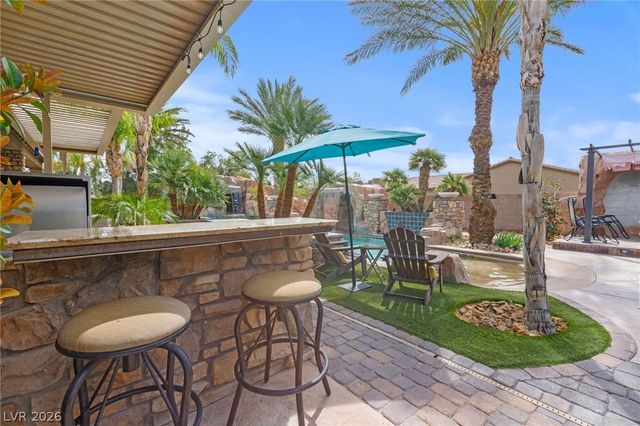 6151 Deep Autumn Avenue, Las Vegas, NV 89131