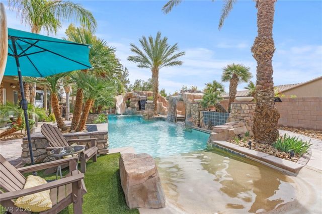 6151 Deep Autumn Avenue, Las Vegas, NV 89131