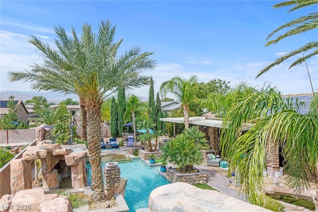 6151 Deep Autumn Avenue, Las Vegas, NV 89131