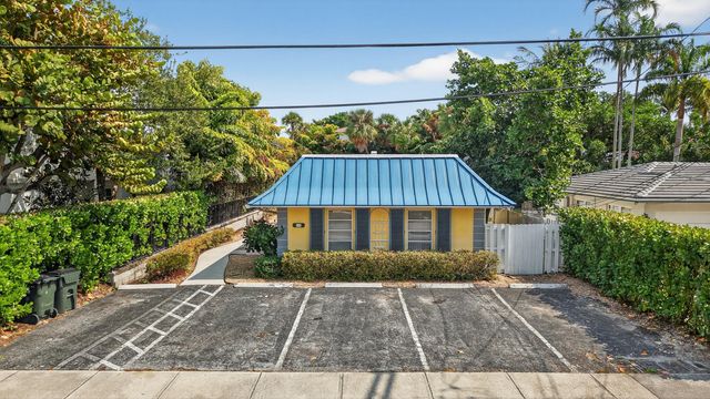 111 SE 7th Avenue A, B, C & D., Delray Beach, FL 33483