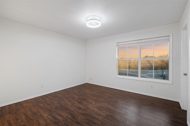 4026 Autumnwood Lane, Heartland, TX 75126