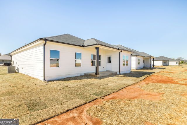 502 Georgian Walk, Byron, GA 31008