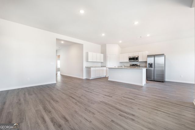 502 Georgian Walk, Byron, GA 31008