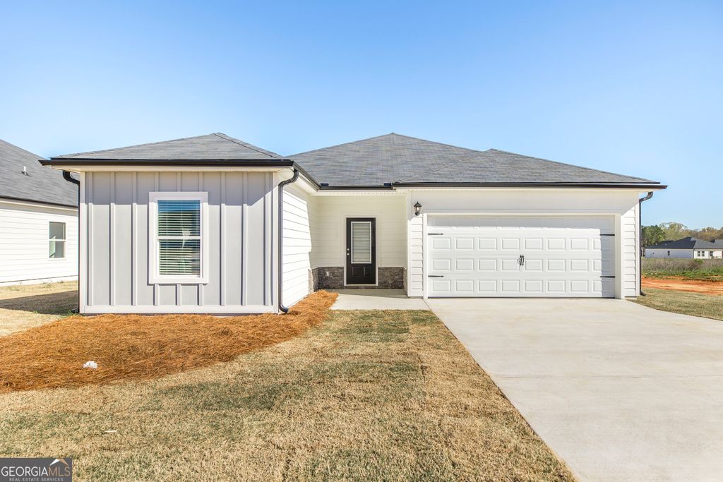 502 Georgian Walk, Byron, GA 31008