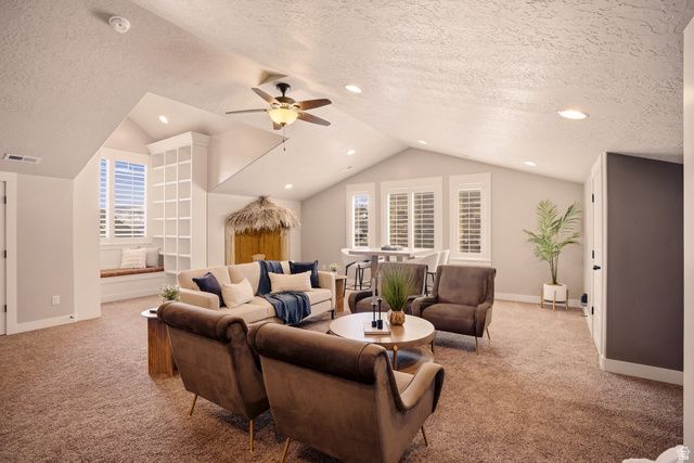 208 E PARKWAY CIR, North Salt Lake, UT 84054