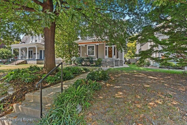 1947 Deer Park Ave, Louisville, KY 40205