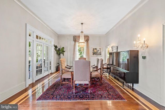 122 KING ST, Beverly, NJ 08010