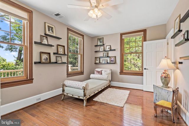 122 KING ST, Beverly, NJ 08010