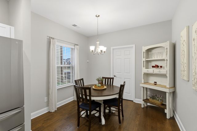 227 Claremont Ct, Gallatin, TN 37066