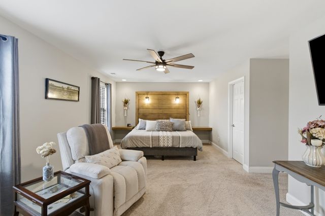 227 Claremont Ct, Gallatin, TN 37066