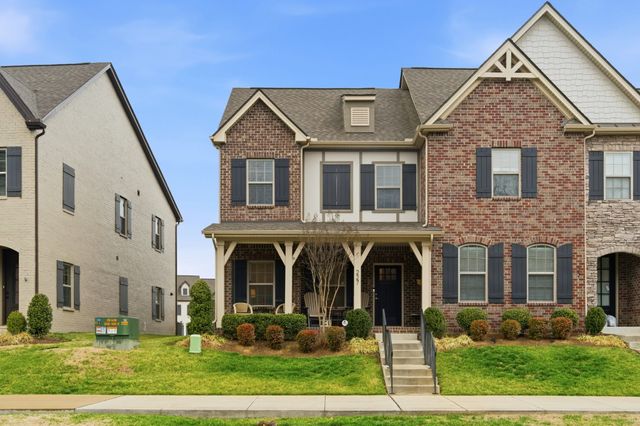 227 Claremont Ct, Gallatin, TN 37066