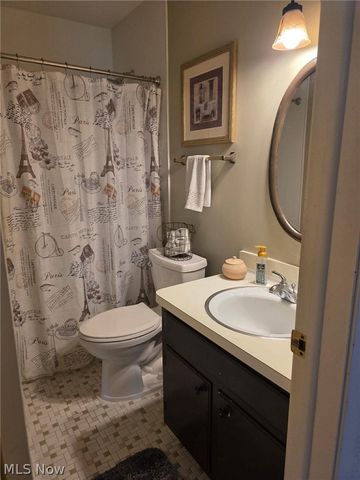 7044 Teal Cove, Concord Twp, OH 44077