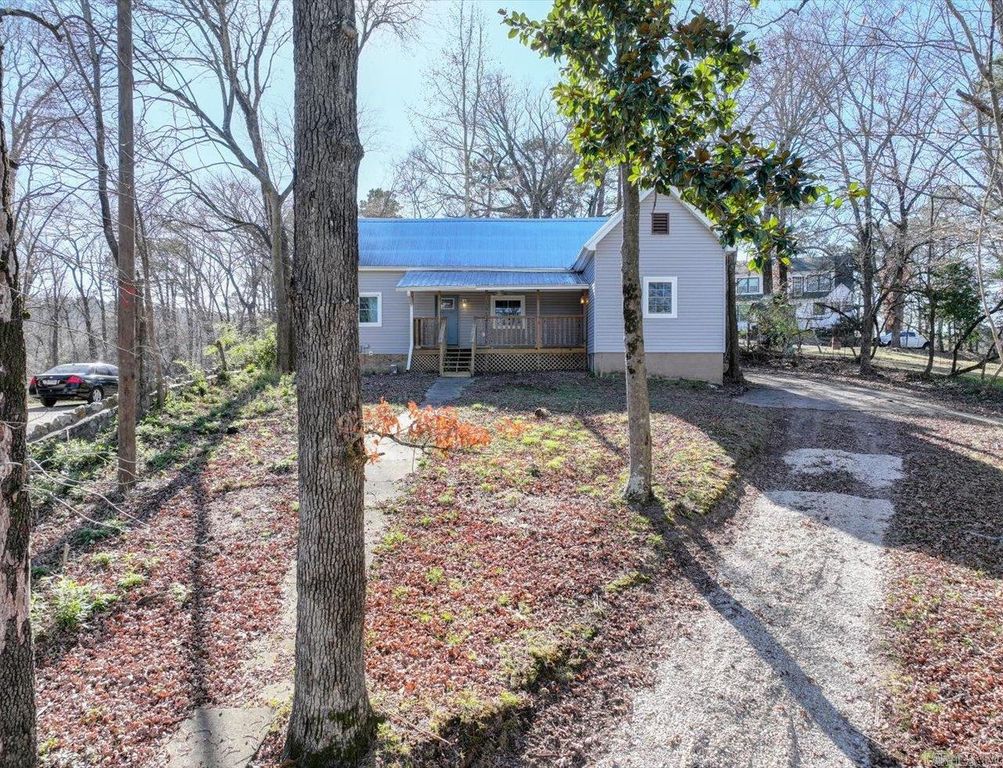 175 Crest St, Hot Springs, AR 71901