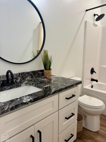 3202 Fairview Road, Paragould, AR 72450