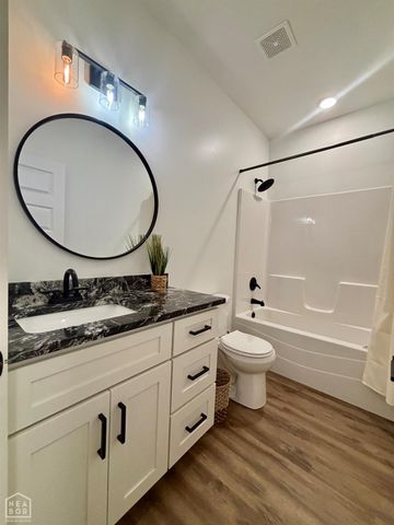 3202 Fairview Road, Paragould, AR 72450