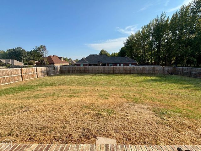 3202 Fairview Road, Paragould, AR 72450