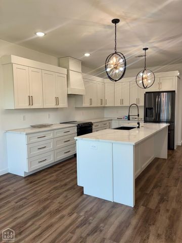 3202 Fairview Road, Paragould, AR 72450