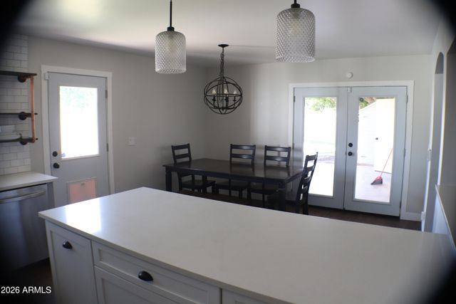 1639 W 5TH Place, Mesa, AZ 85201