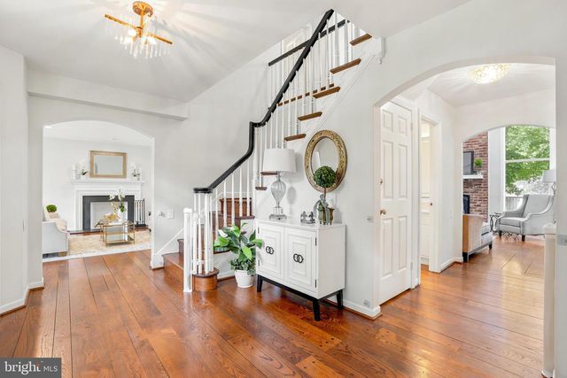 119 WOODS LN, Wayne, PA 19087