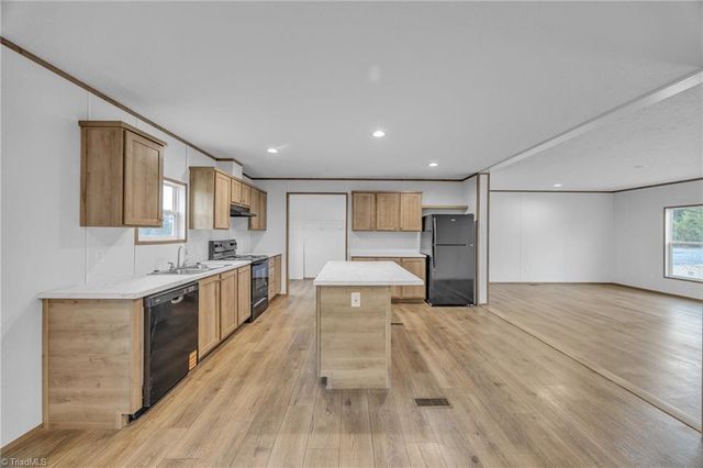 549 Mt Wesley Church Road, Hiddenite, NC 28636