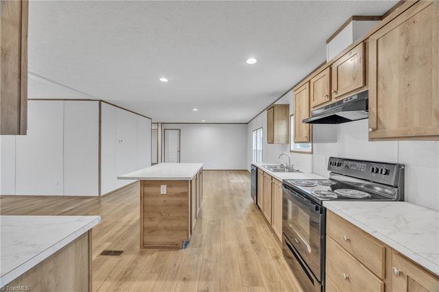 549 Mt Wesley Church Road, Hiddenite, NC 28636