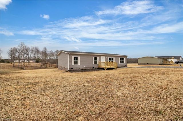 549 Mt Wesley Church Road, Hiddenite, NC 28636