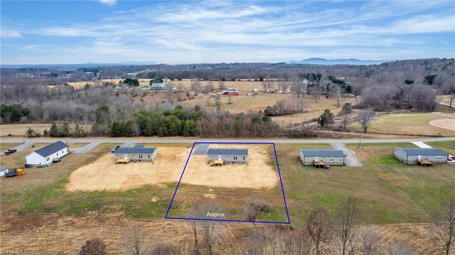 549 Mt Wesley Church Road, Hiddenite, NC 28636