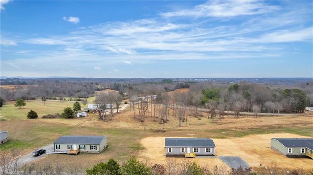 549 Mt Wesley Church Road, Hiddenite, NC 28636