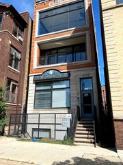 1038 W Waveland Avenue 1, Chicago, IL 60613