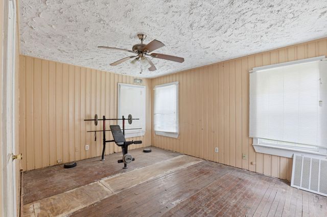 6226 Sherwood Drive, Houston, TX 77021