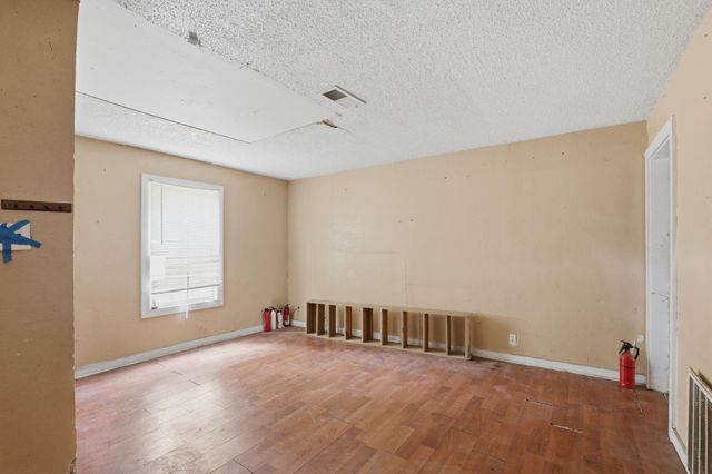 6226 Sherwood Drive, Houston, TX 77021