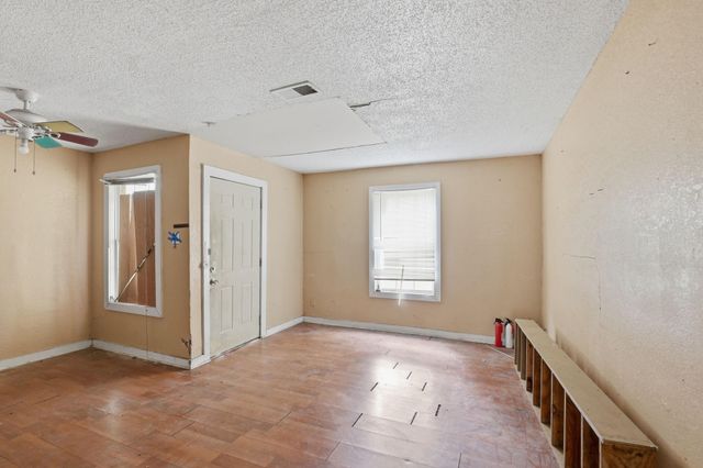 6226 Sherwood Drive, Houston, TX 77021