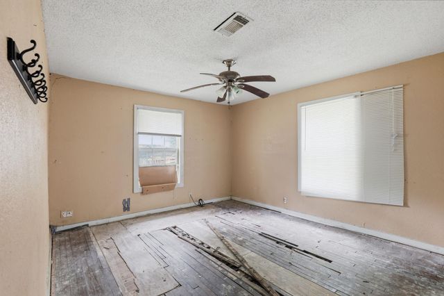 6226 Sherwood Drive, Houston, TX 77021