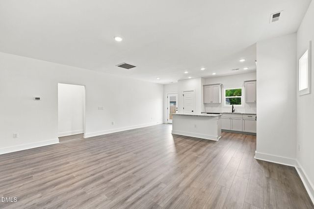 16 Loganberry Avenue, Bunnlevel, NC 28323