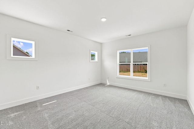 16 Loganberry Avenue, Bunnlevel, NC 28323