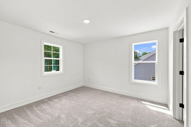 16 Loganberry Avenue, Bunnlevel, NC 28323