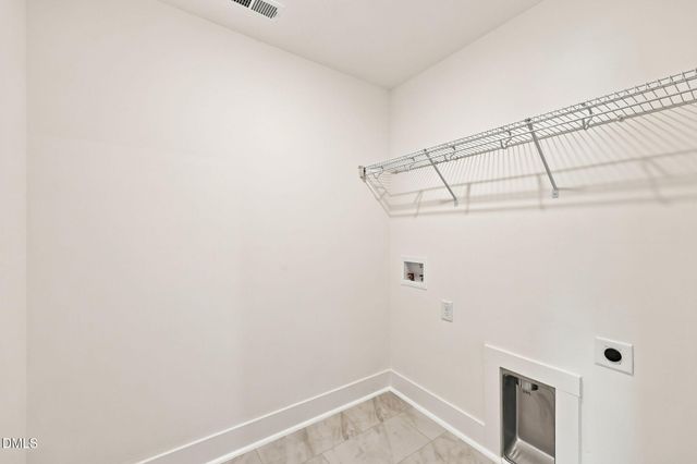 16 Loganberry Avenue, Bunnlevel, NC 28323