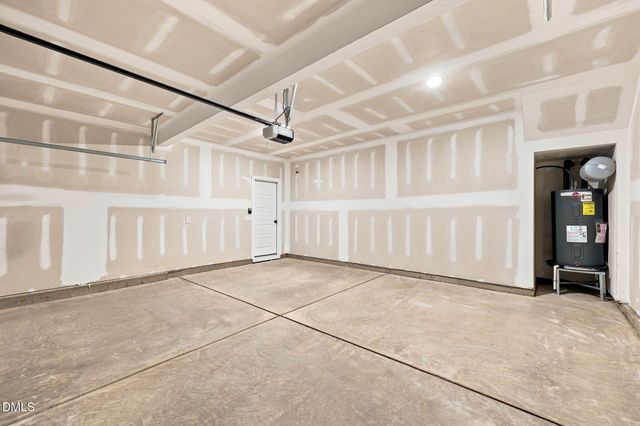 16 Loganberry Avenue, Bunnlevel, NC 28323