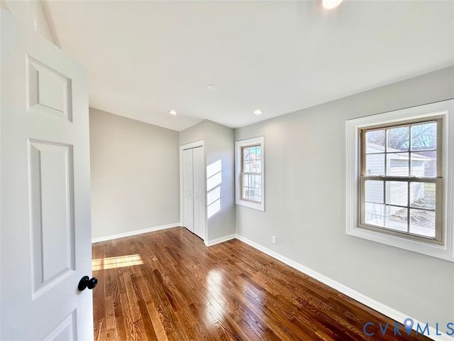 1107 Pleasant Dale Ave, Colonial Heights, VA 23834