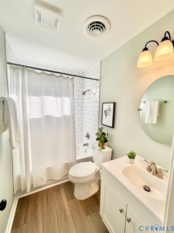 1107 Pleasant Dale Ave, Colonial Heights, VA 23834