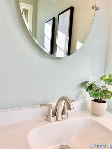 1107 Pleasant Dale Ave, Colonial Heights, VA 23834