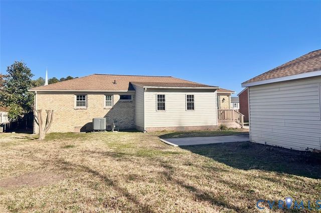 1107 Pleasant Dale Ave, Colonial Heights, VA 23834