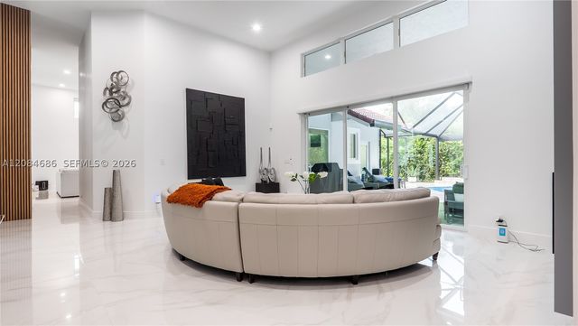 1861 W Eagle Trace Blvd W, Coral Springs, FL 33071