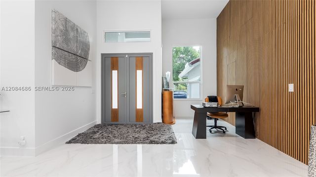 1861 W Eagle Trace Blvd W, Coral Springs, FL 33071